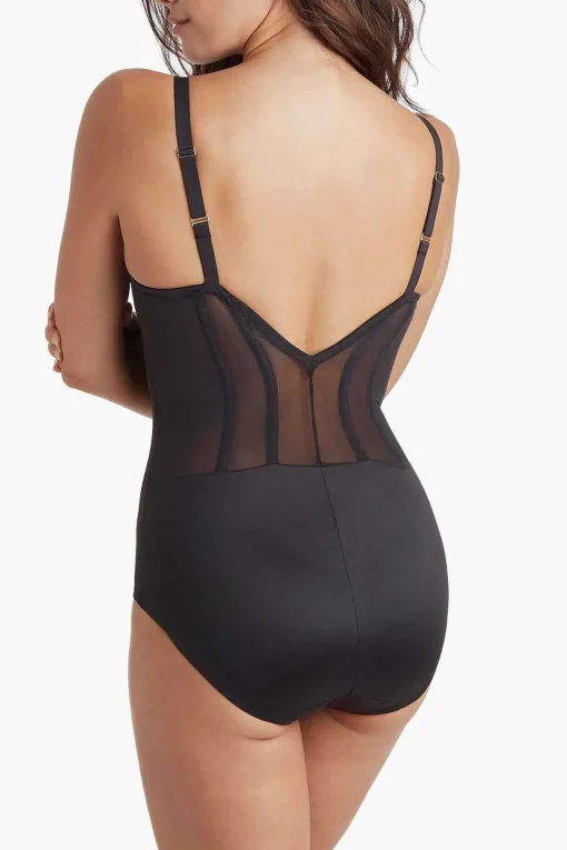 Extra Stevige Controle Prachtige U-Bodybriefer Met Lage Rug