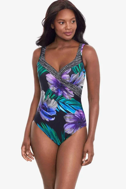 Flora Aura Het Is Een Wikkelbadpak Uit Een Stuk