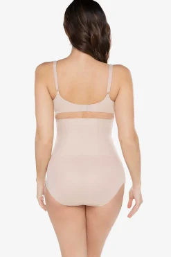 Taille Kort